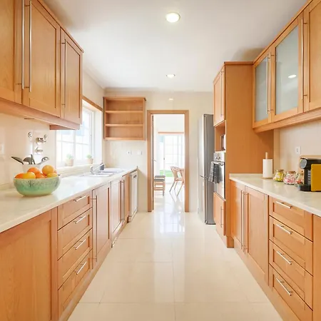 Beach&cascais Luxury Villa, By Timecooler *