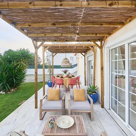 & Cascais Luxury Villa, By Timecooler Villa *